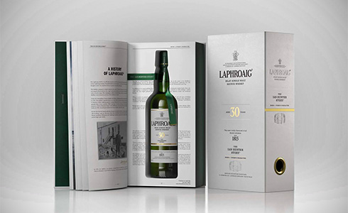 Laphroaig 30 Years 'Ian Hunter'